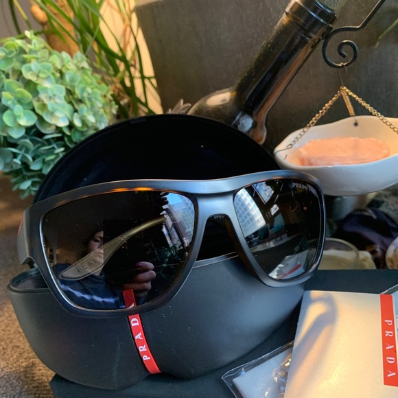 Authentic PRADA Linea Rossa 59 Square Polarized logo sunglasses - Picture 5 of 16